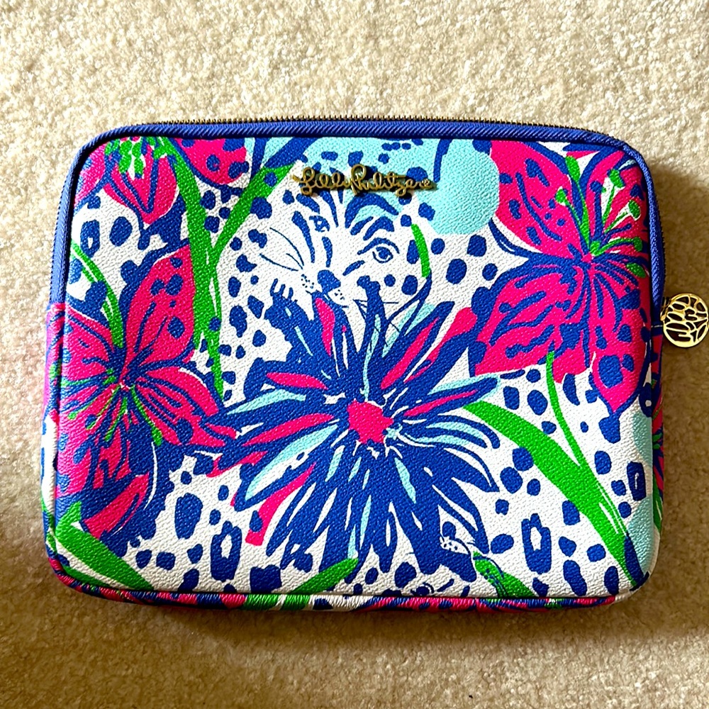 Lilly Pulitzer padded case Jungle Leopard